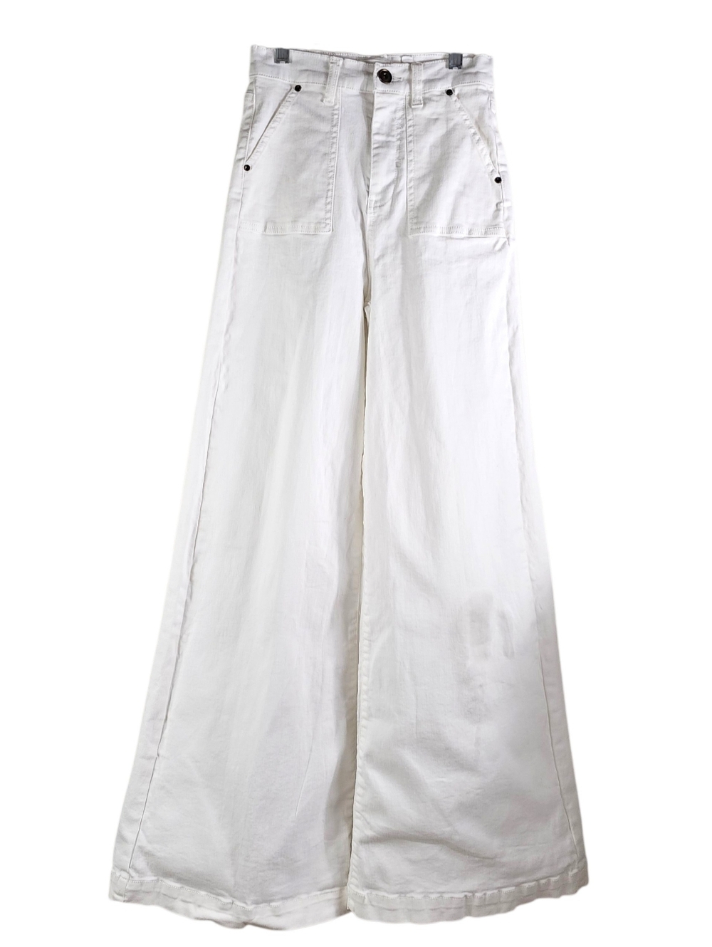 A Loves A White Super Flared High Waist Jeans In 25